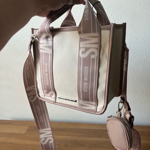 Steve Madden Bwebber Convertible Tote Bag White Pink - Picture 3 of 7